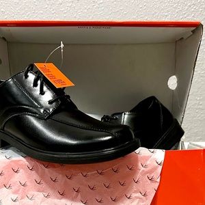 NIB Size 6.5 Big Boys Black Oxford Dress Shoe
